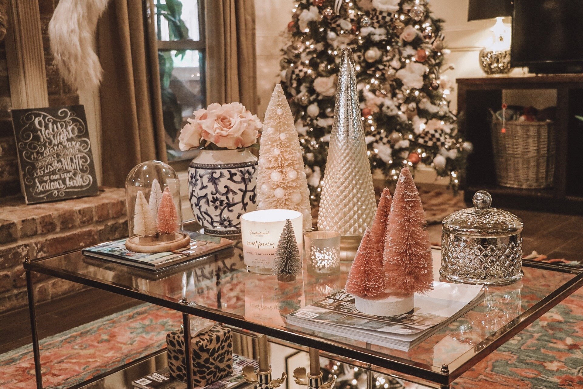 Coffee table cheap christmas decor